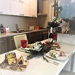 Апартаменты Sea View Beachfront Марсалфорн