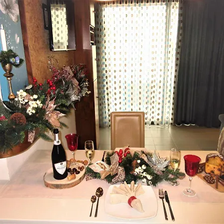 Sea View Beachfront 아파트 *