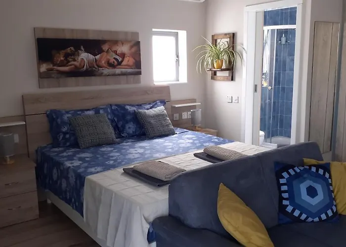 Sea View Beachfront *